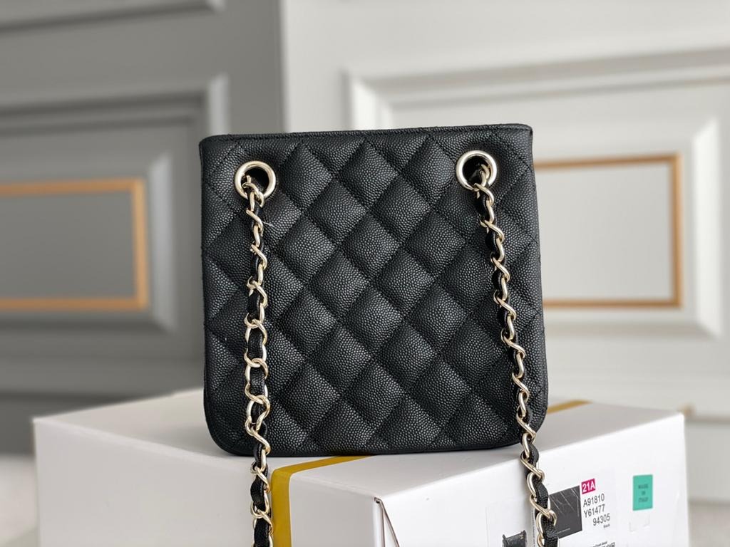 Chanel Grained Embossed Hobo Bag Black 17Cm/6.7in
