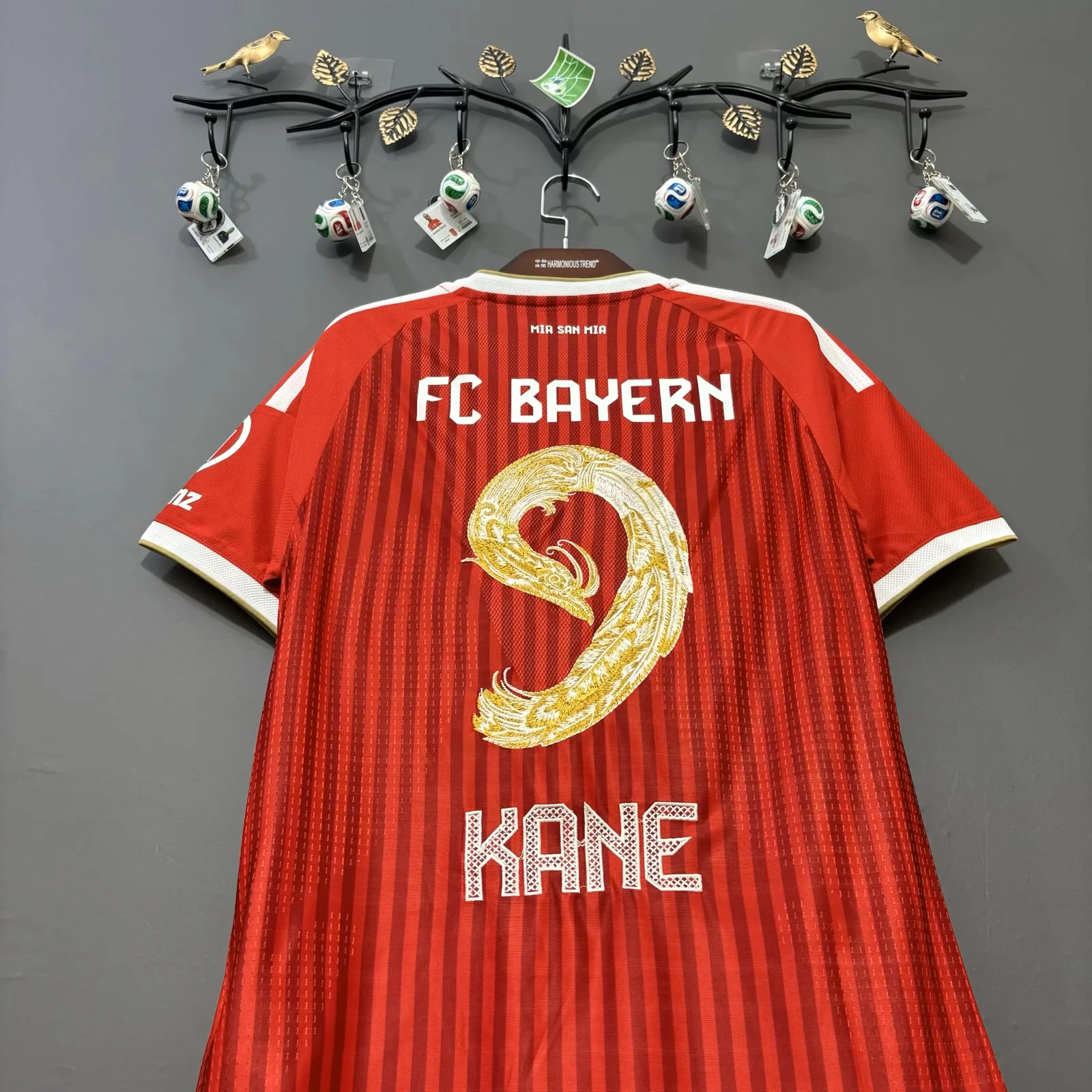 Player Version 2026/27 Bayern Munichen Home Jersey (Embroidered KANE #9） 4