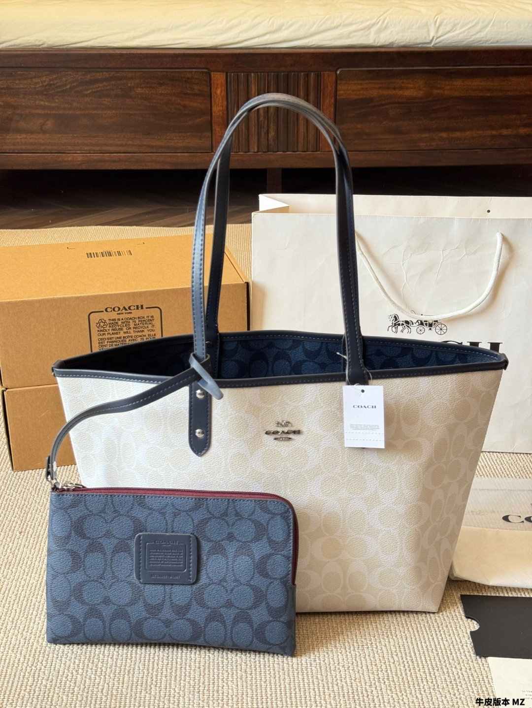 Coach & city tote classic tote bag - cnluxepick