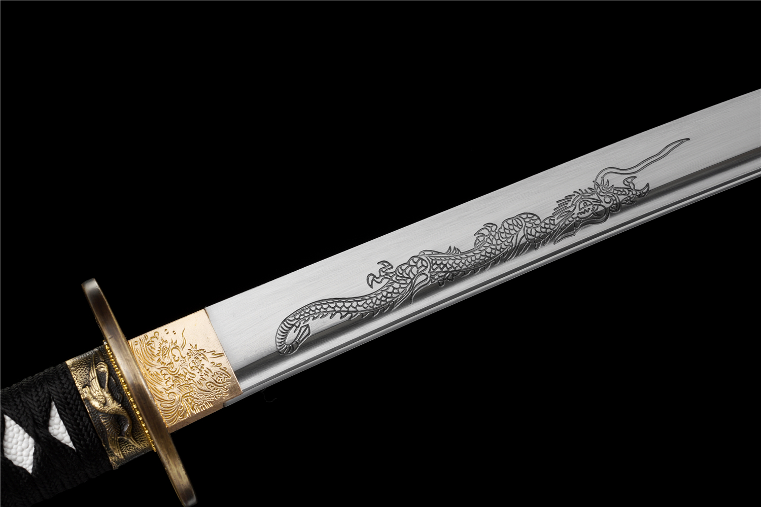 Handmade Katana High Carbon Steel Engraved Dragon Tsuba Full Tang