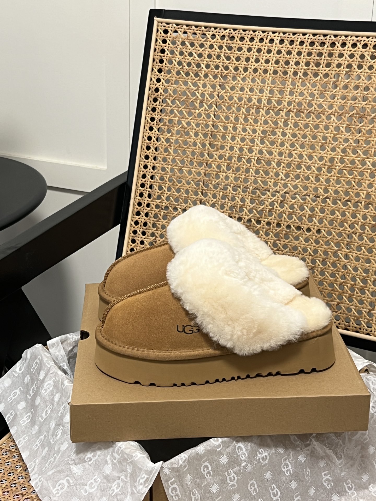 UGG Star Slip-On Thick-Sole Winter Fur Boots - cnluxepick