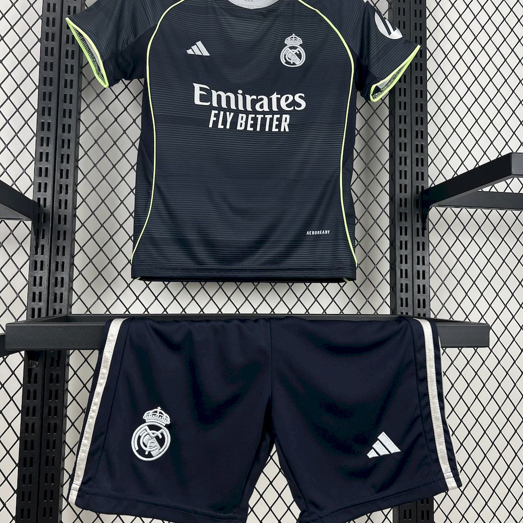 Real Madrid Kit Enfant Maillot Foot 2025 2026€13.99