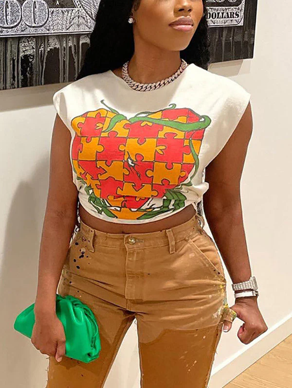 Graphic Print Cropped TeeClistos