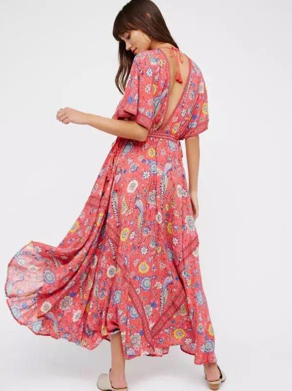 Plunging Neck Floral Maxi DressClistos