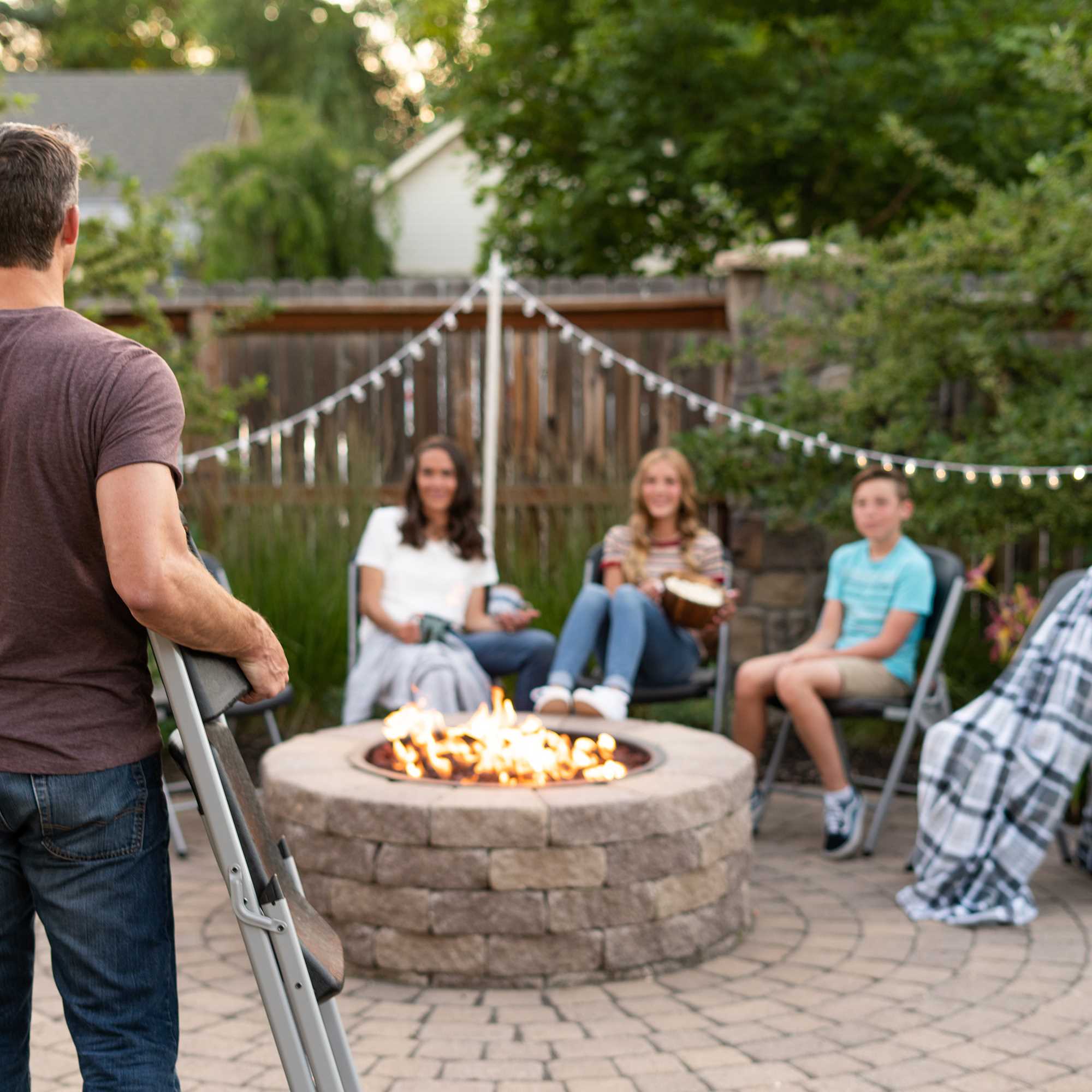 Lifetime Classic Folding Chair – 6 Pk (Commercial)
