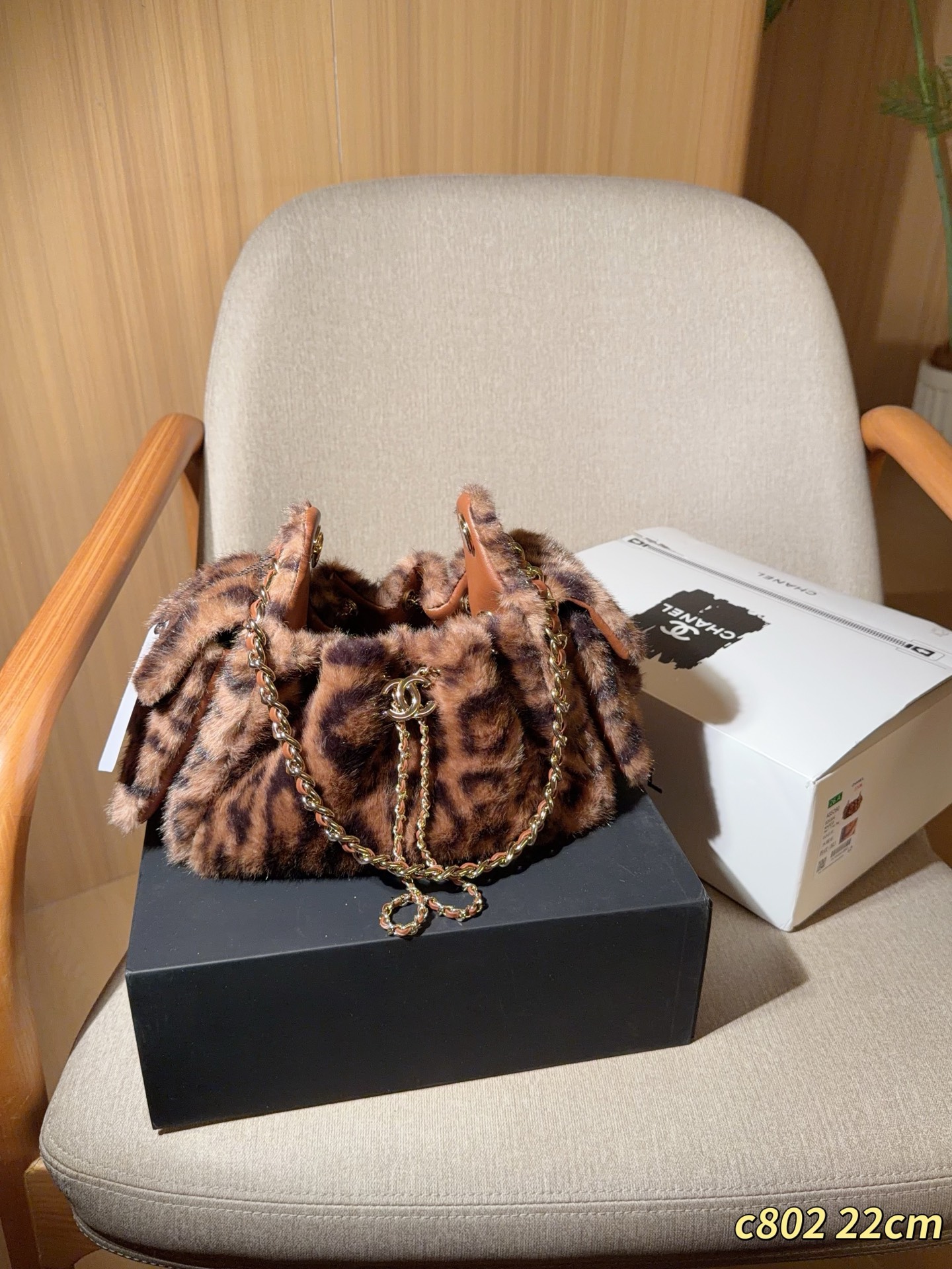 Chanel mini mink chain bag/hobo bucket bag - cnluxepick