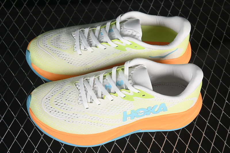 HOKA One One Rincon 4