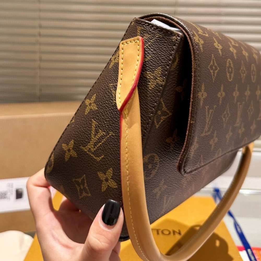 Louis Vuitton Looping Pm Monogram 11.8 Inches