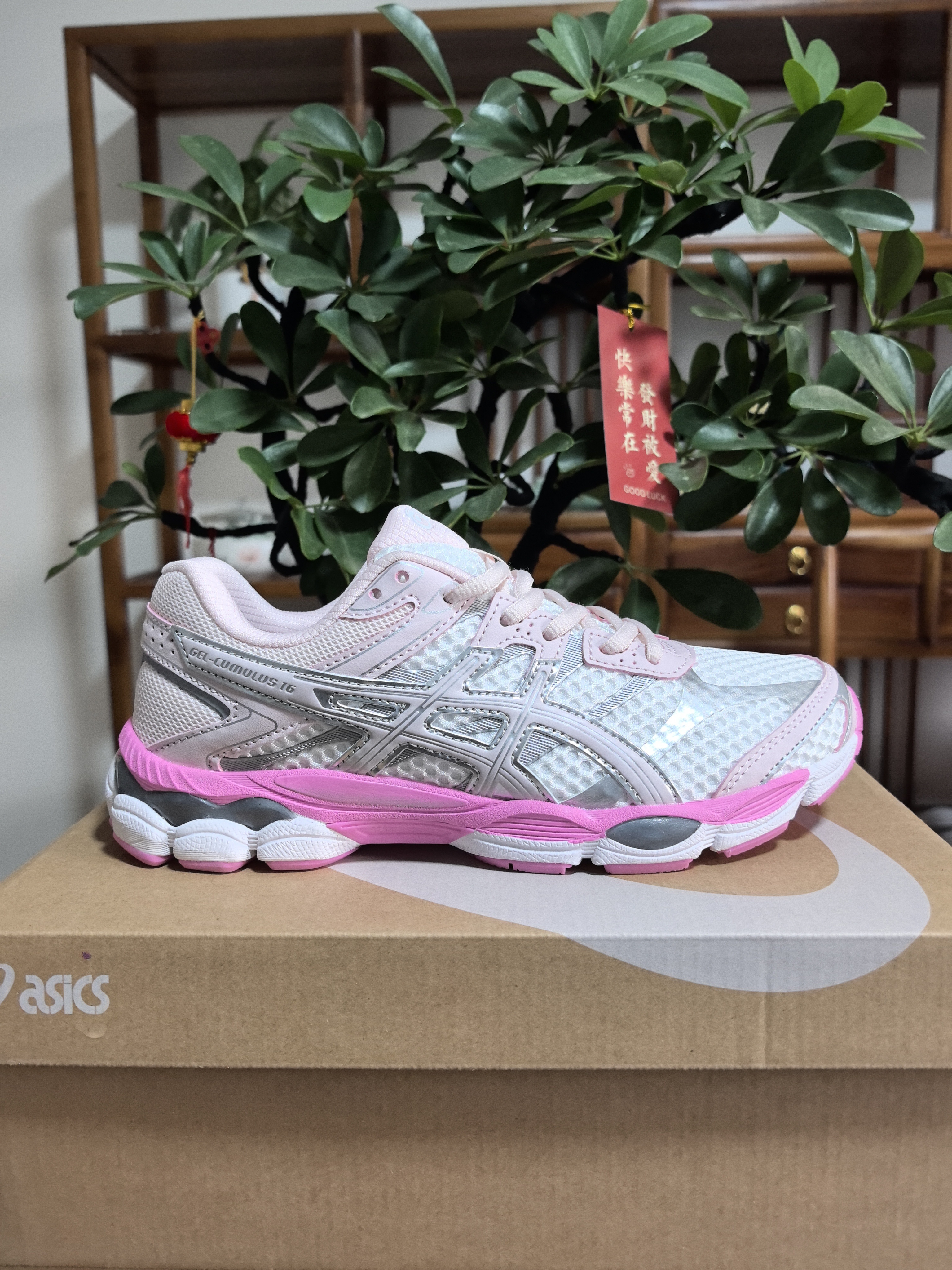 ASICS Gel-Cumulus 16 White Silver Pink