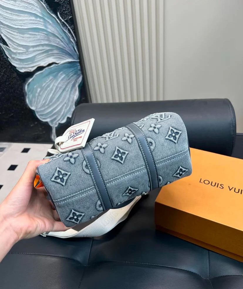Louis Vuitton Speedy Bandoulière Denim 25
