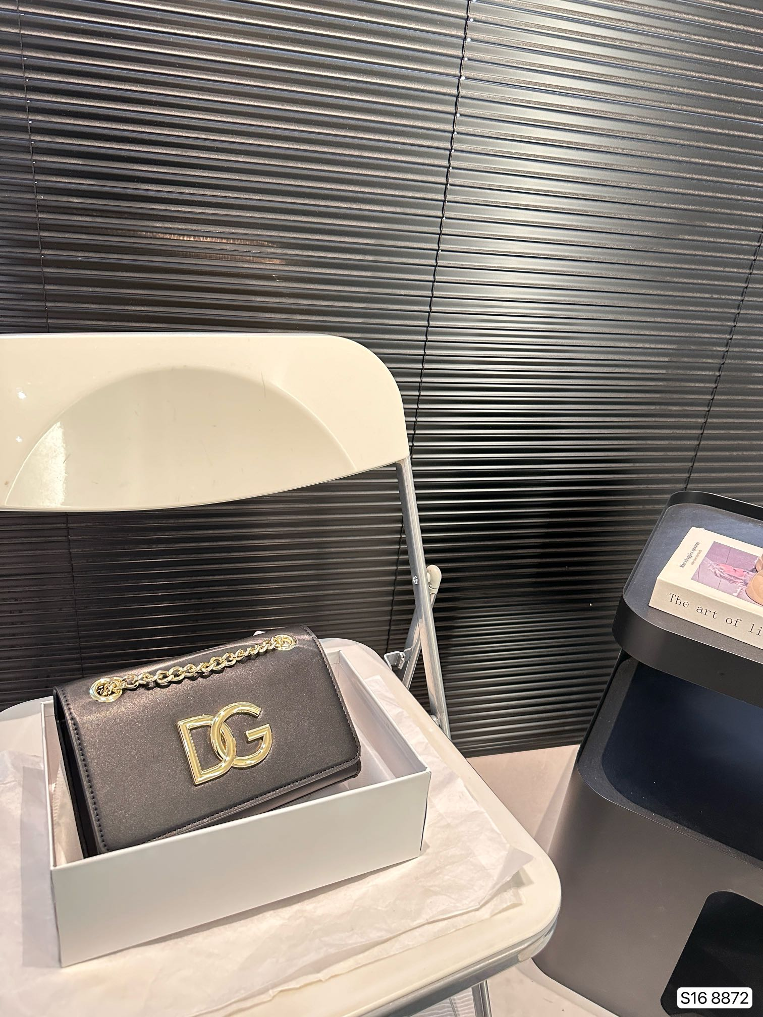 Dolce & Gabbana chain bag - cnluxepick
