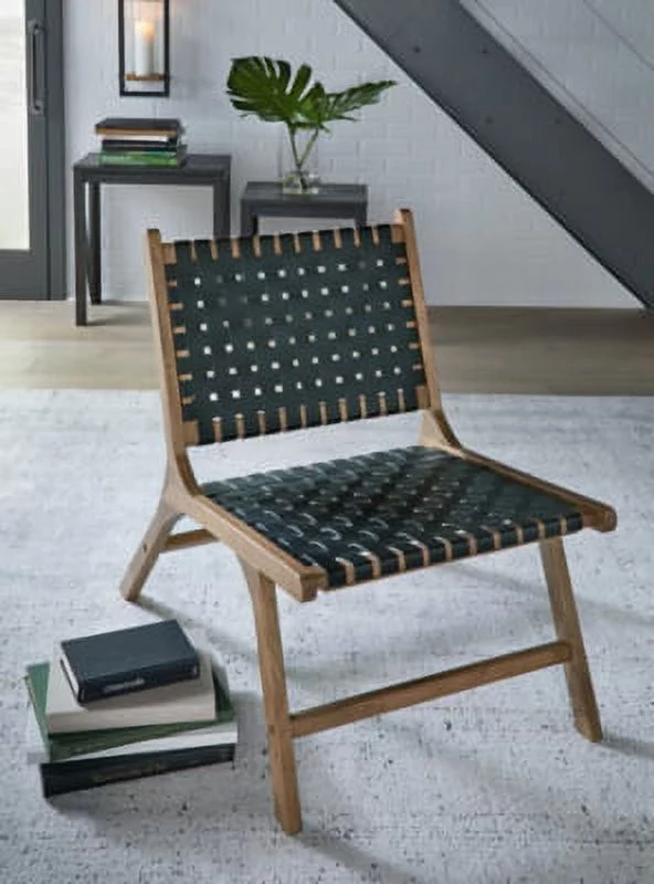 Signature Design by Ashley Casual Fayme Accent Chair  Light Brown/Black
