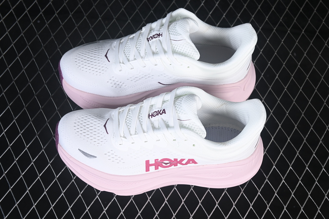 HOKA One One Bondi 9