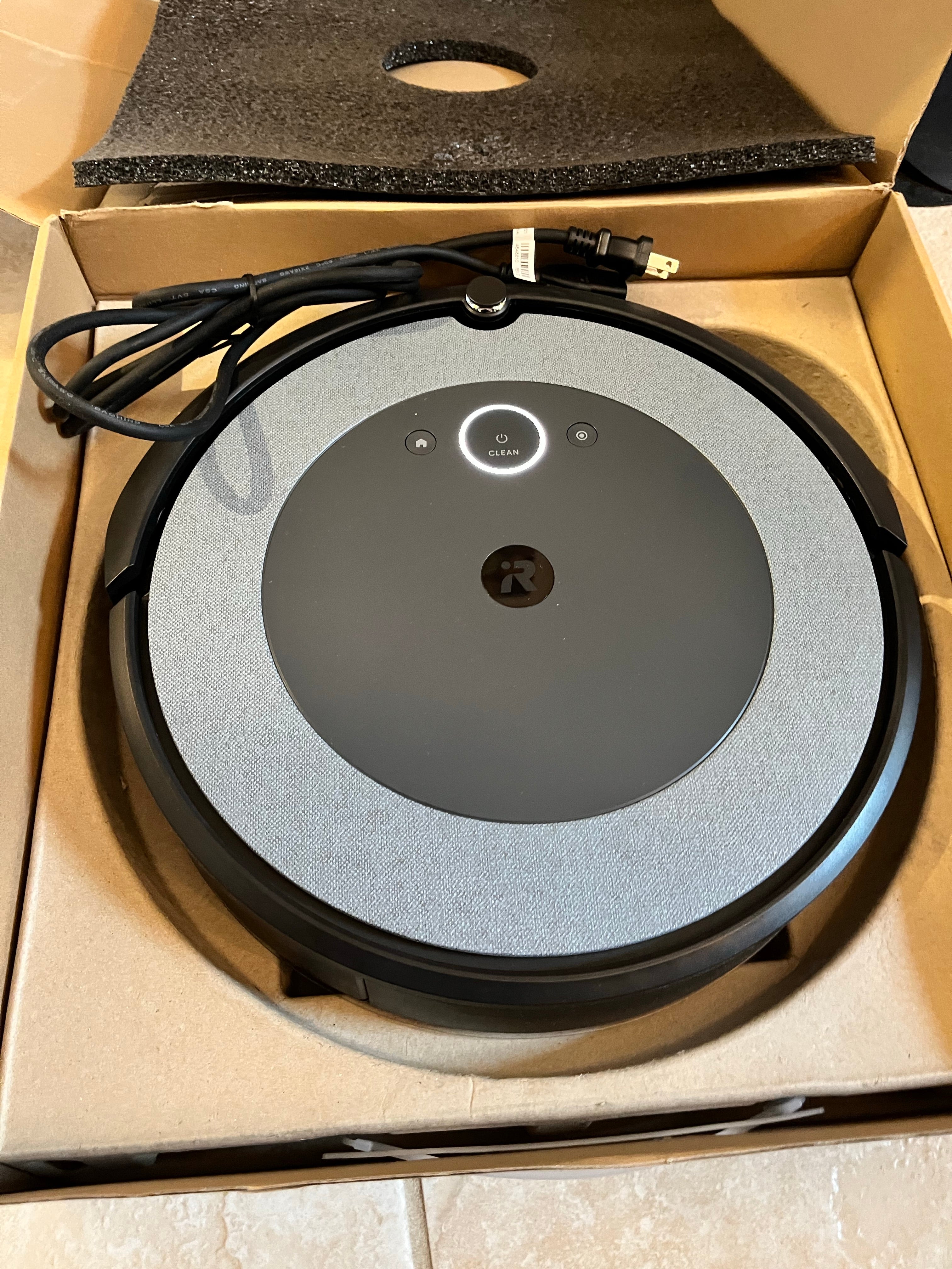 iRobot Roomba i4+ (4552) Robot Vacuum with Automatic Dirt Disposal