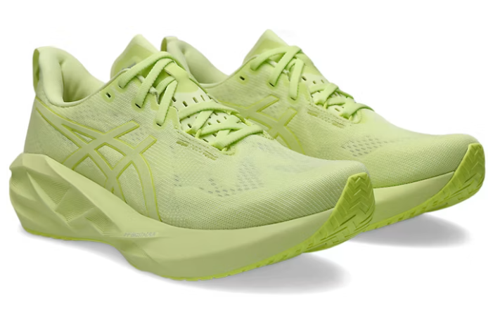 ASICS Novablast 5 Lite-Show Running Shoes Lite Show/Huddle Yellow 1011C032-750