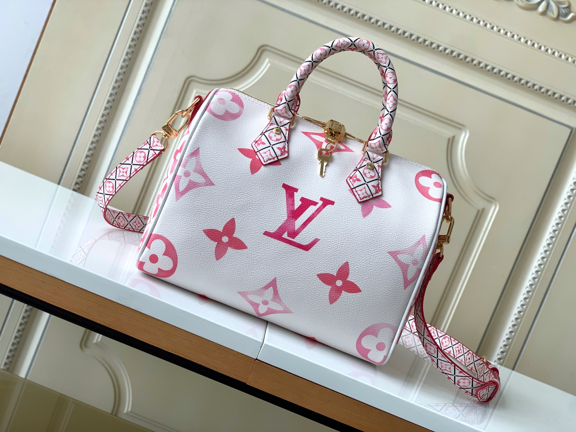 LV Speedy Bandoulière Giant Monogram bag - cnluxepick