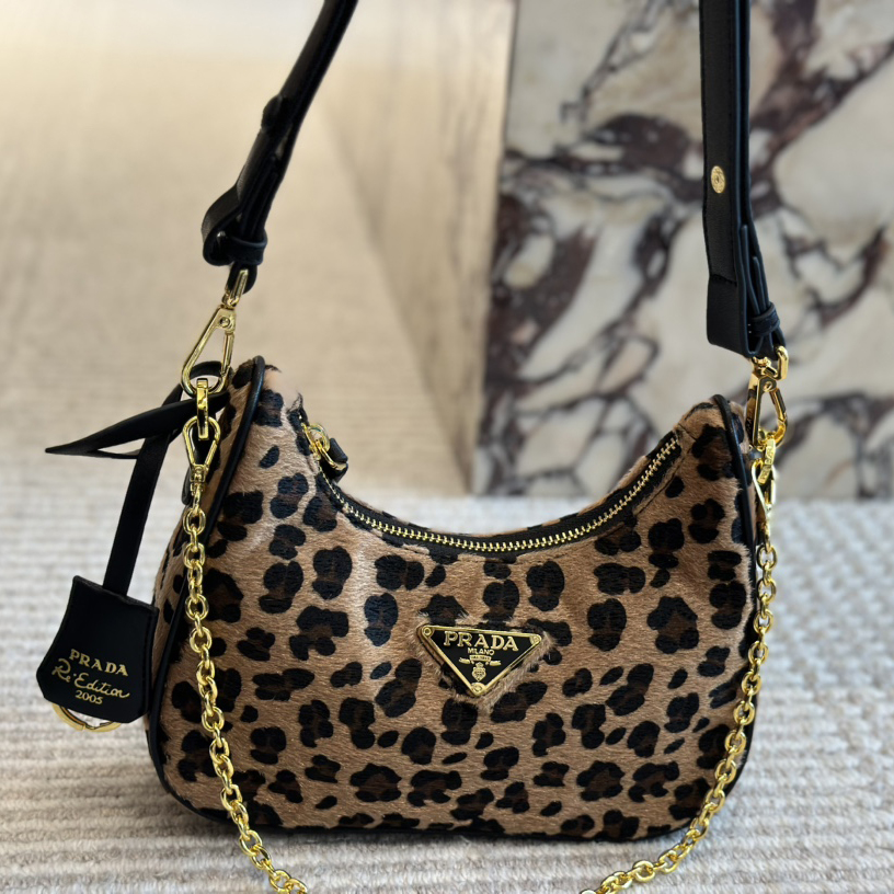 Prada Leopard print hobo armpit bag - cnluxepick