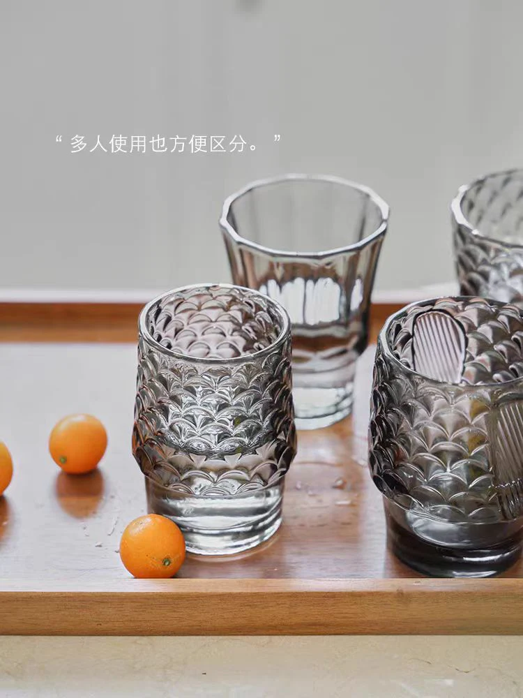 DC208 - Home Decor 4 Pieces! Spanish Relief Crystal Glass Cup 