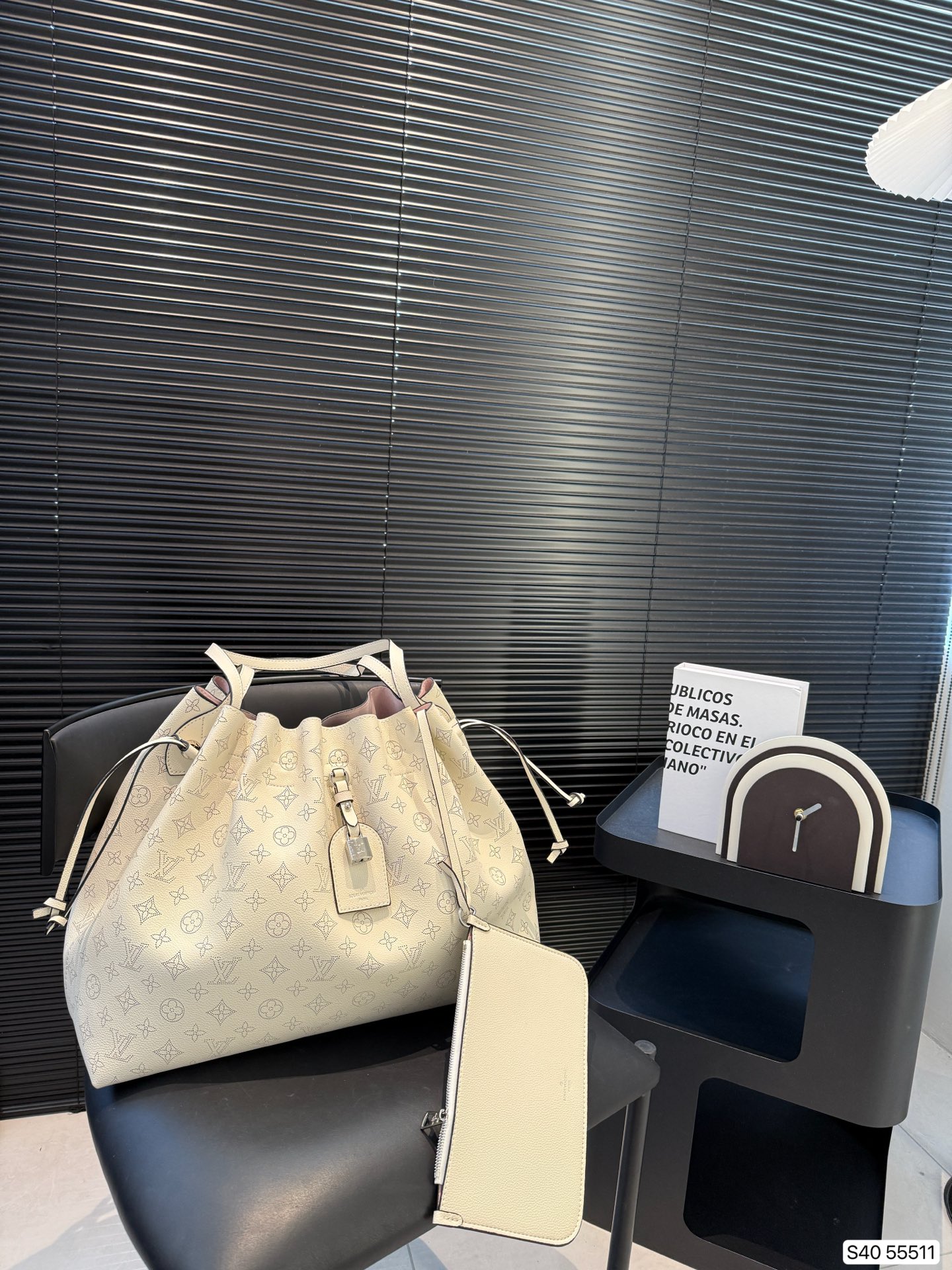 LV simple and stylish tote bag - cnluxepick