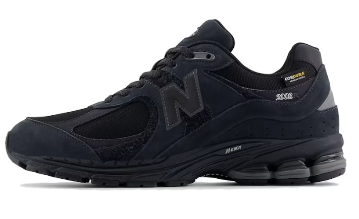 New Balance 2002R Cordura Pack - Phantom Black M2002RPJ Casual Running Shoes