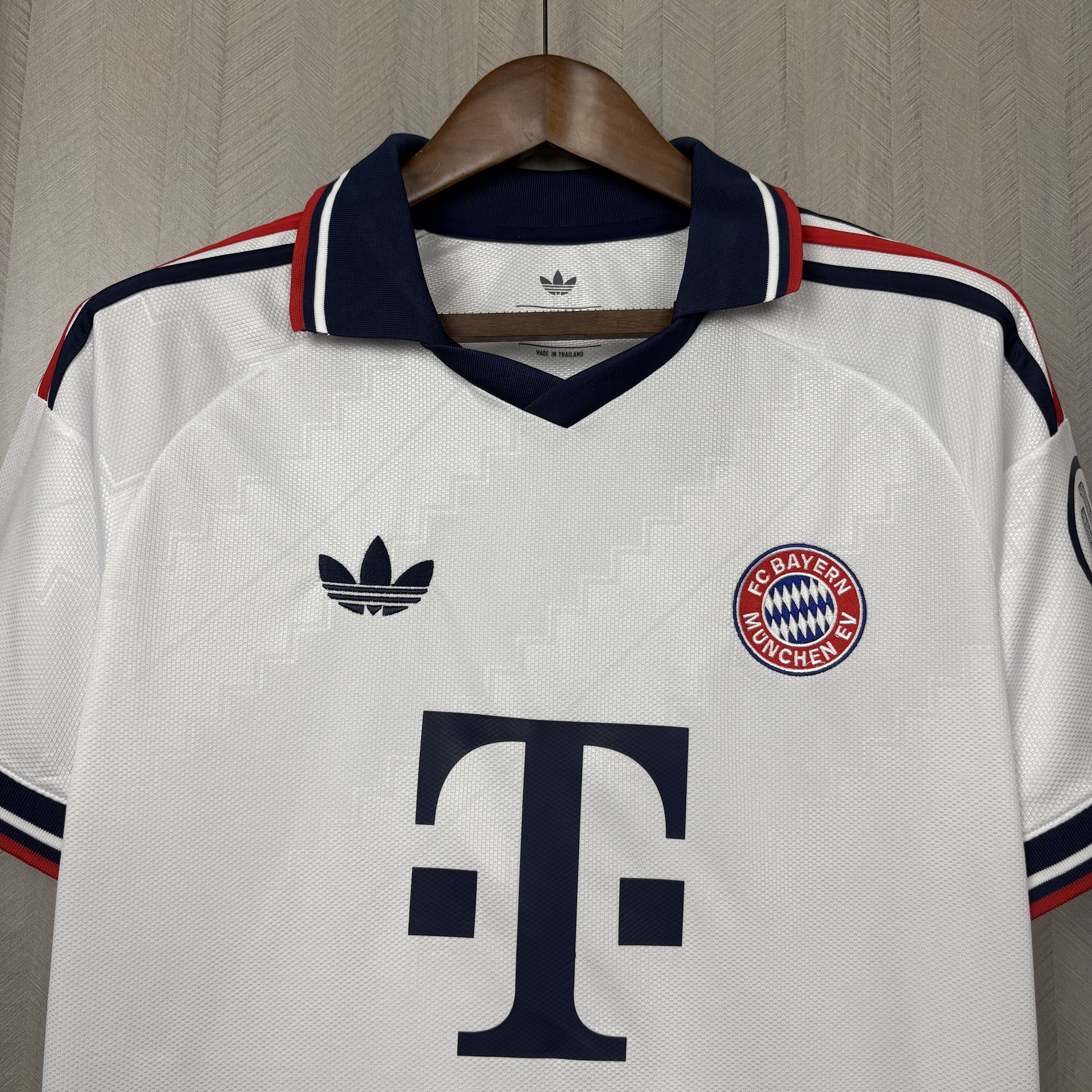 Bayern München  Men Jersey Away 26-27 S-4XL Fan Version