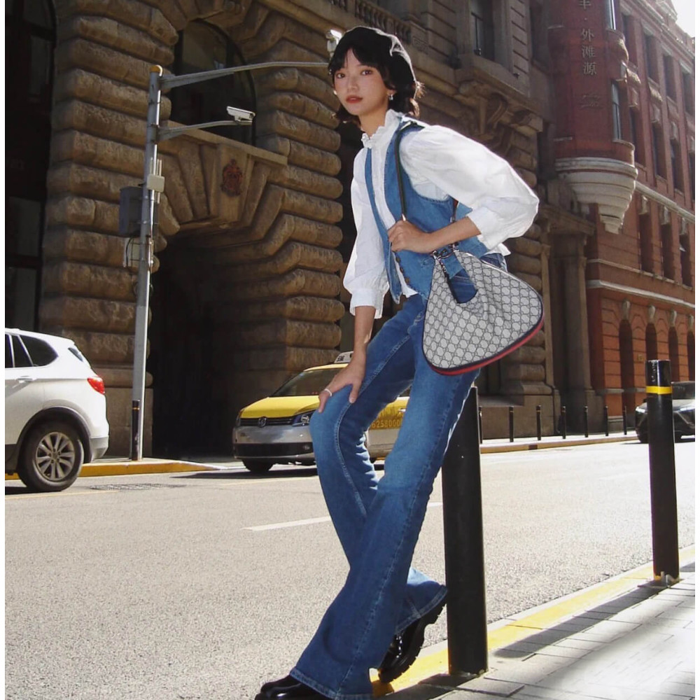 Gucci GG Supreme Attache Medium Shoulder Bag Blue