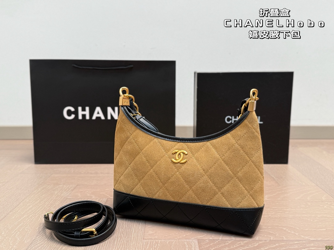 Chanel Hobo Underarm Bag - cnluxepick