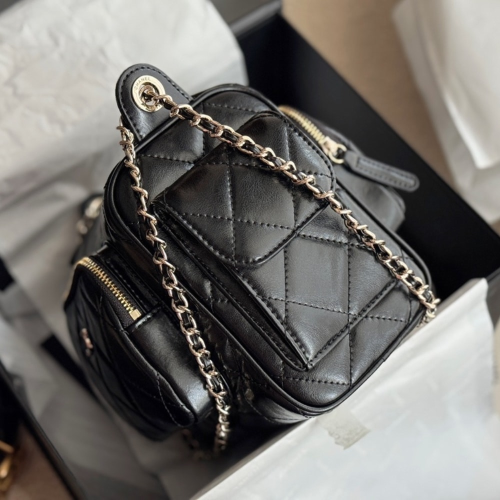 Chanel Small Camera Case Bag Black 23Cm/9.1in As5220 B18234 94305