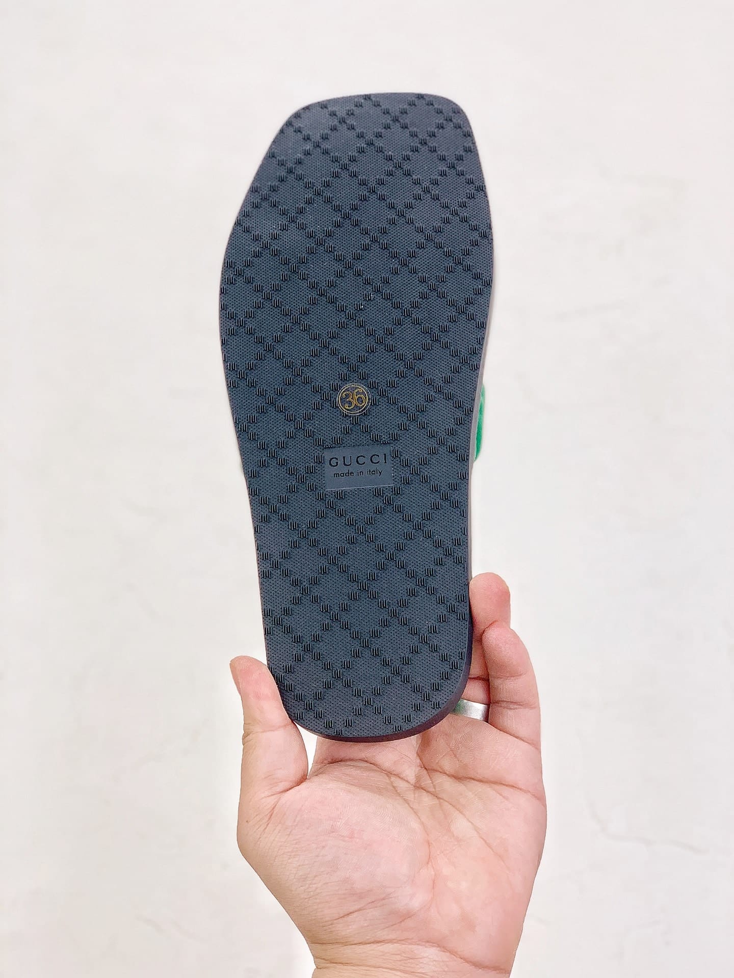Gucci Womens Gg Matelasse Slide Green