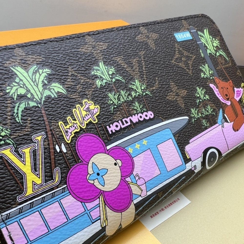 Louis Vuitton Zippy Wallet Monogram Vivienne Fuchsia Pink 7.5 Inches M80857