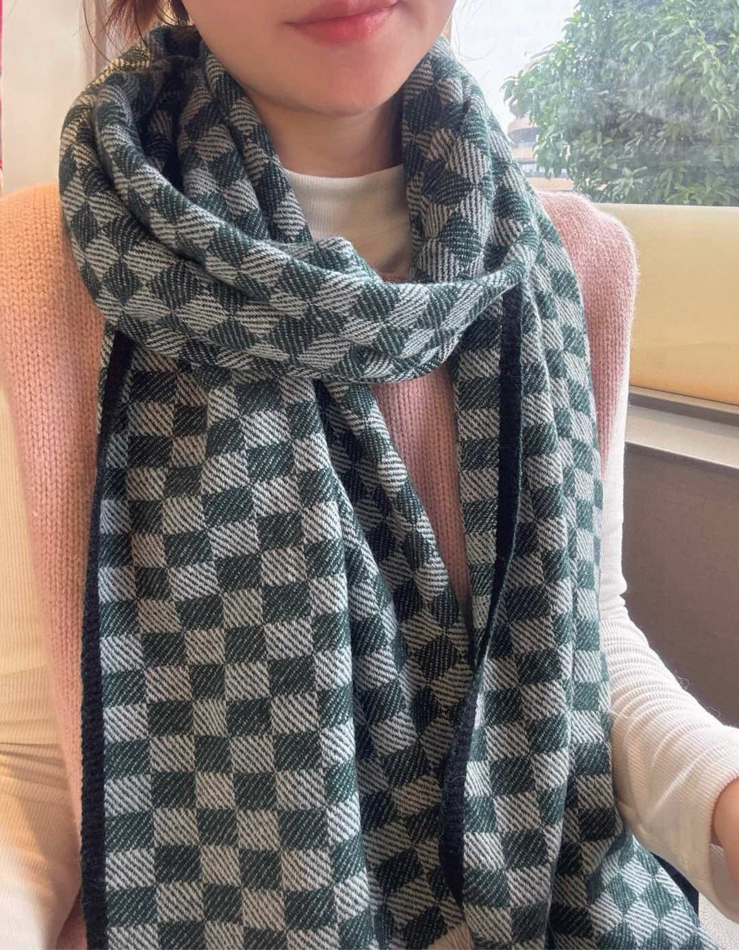 Louis Vuitton Damier Checkered Scarf Green For Women 190cm