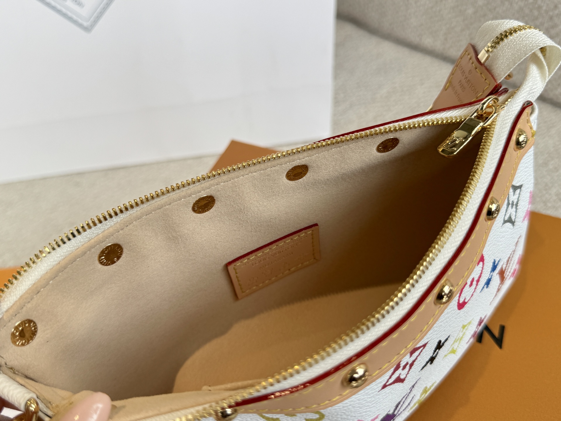 LV Mahjong Underarm Bag - cnluxepick
