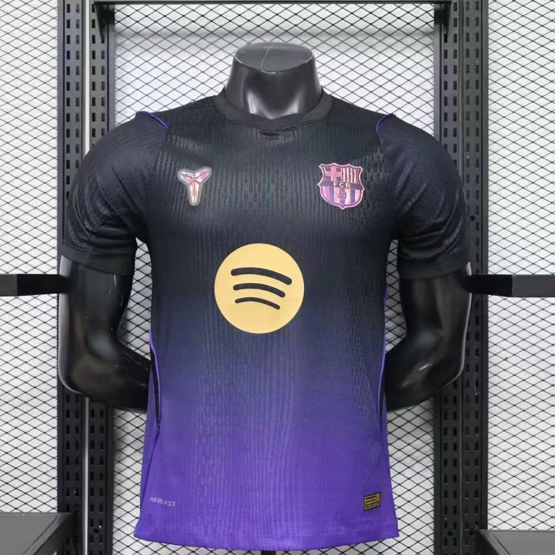 Barcelona 26-27 away player version