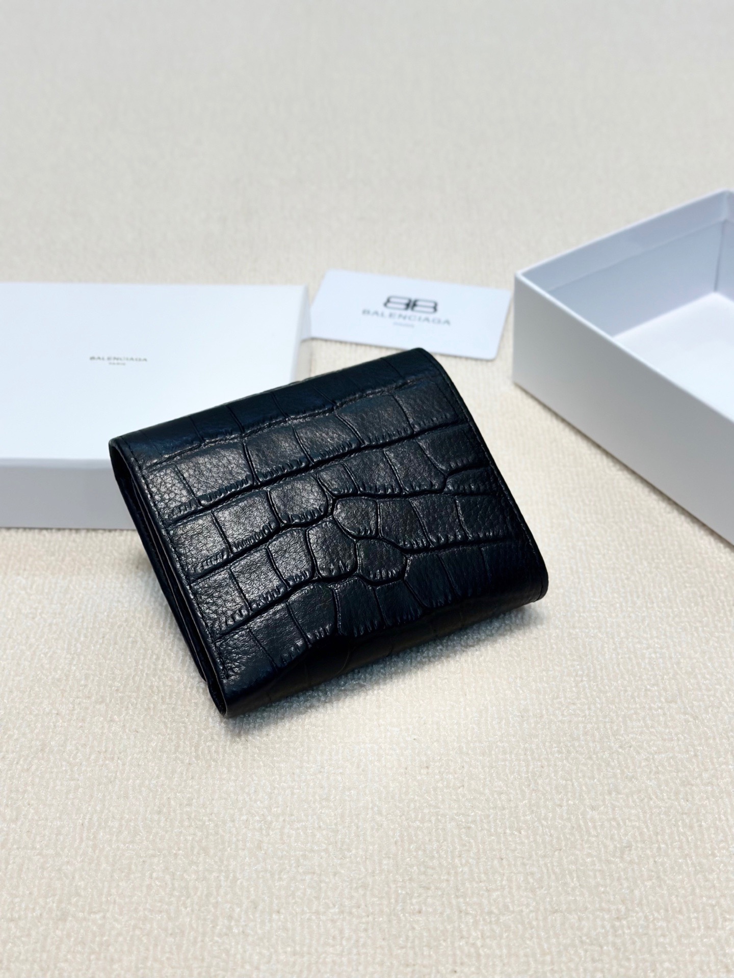 Balenciaga short wallet classic and durable - cnluxepick