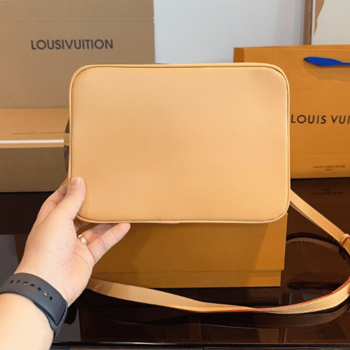 Louis Vuitton Noé Monogram 10.2 Inches M46976
