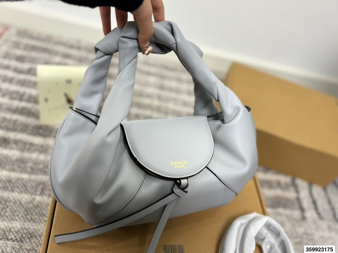 Fendi Spy Bag Handbag - cnluxepick