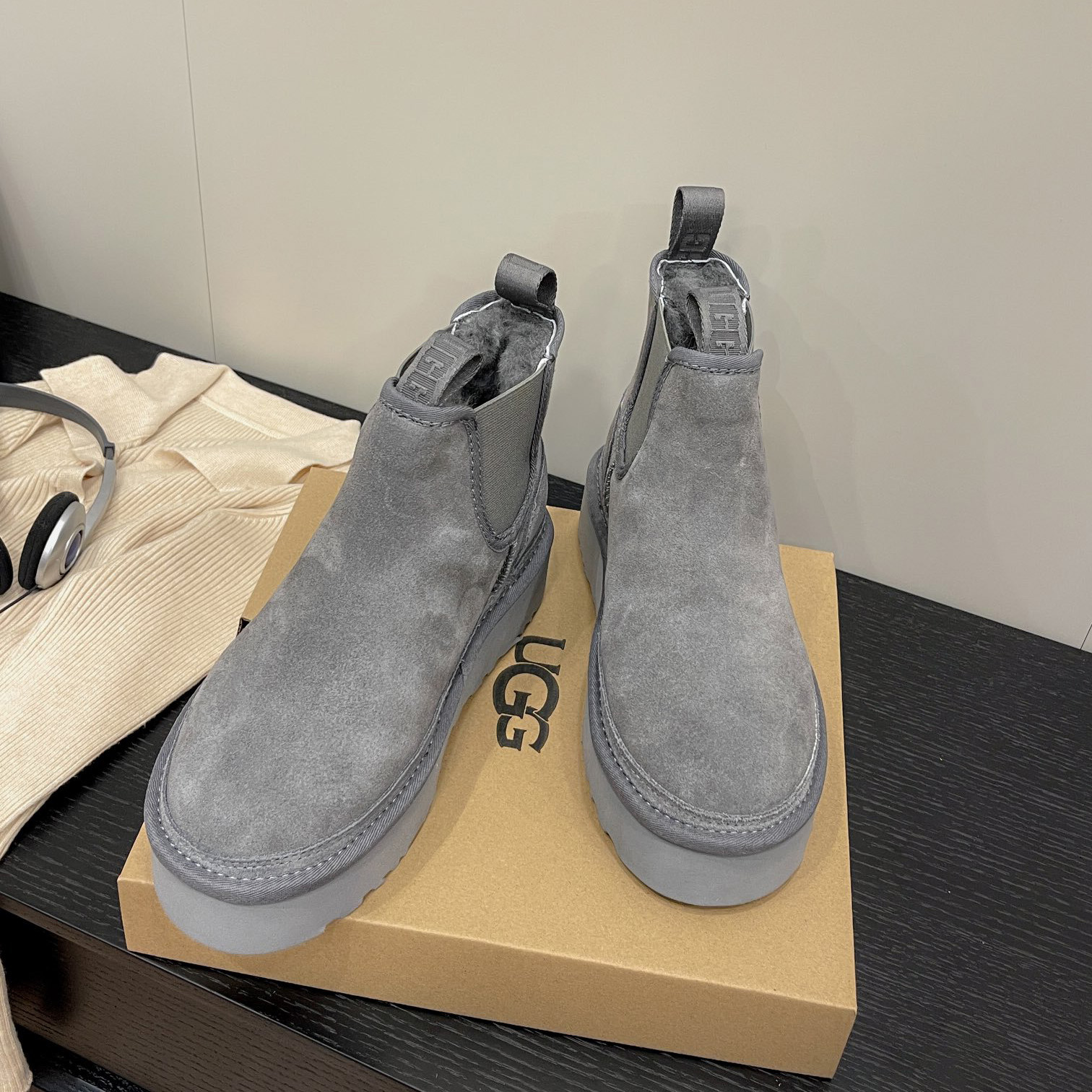 UGG Chelsea 3cm Thick soled snow boots - cnluxepick