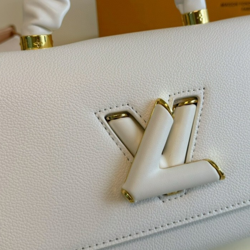 Louis Vuitton Twist PM White Gold 9.0 Inches