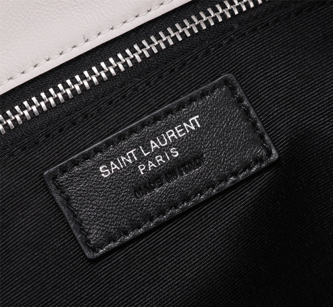 Saint Laurent Loulou Small Chain Bag In Matelasse Y White Silver 29Cm