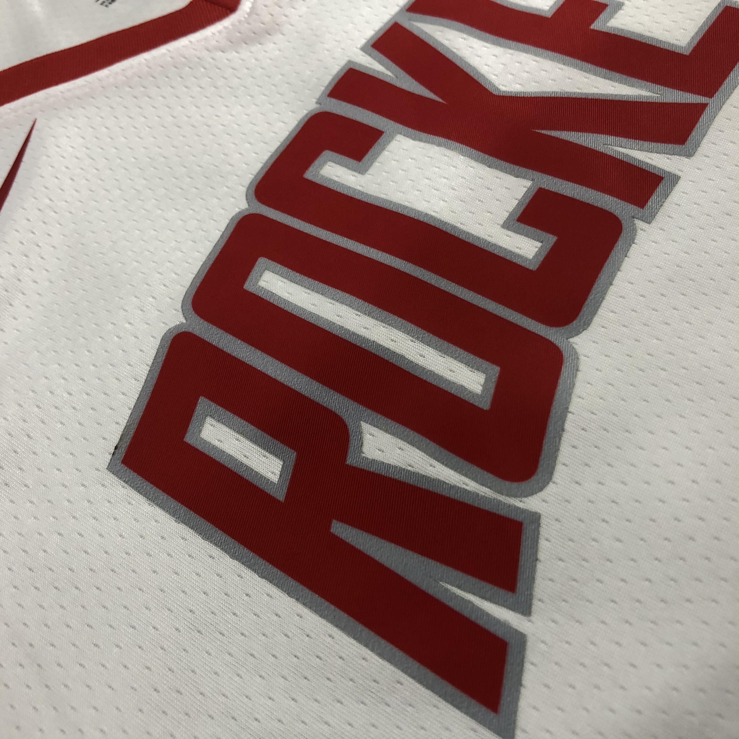 21 Season Rockets White #11