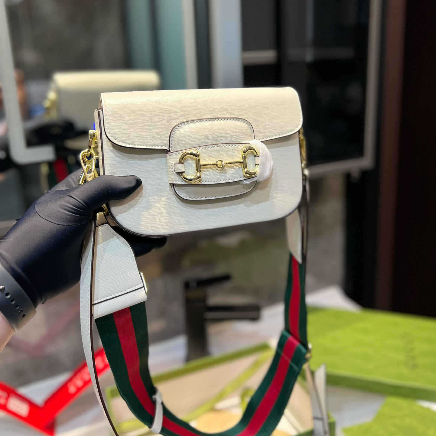 Gucci 1955 Horsebit Monogram saddle bag - cnluxepick