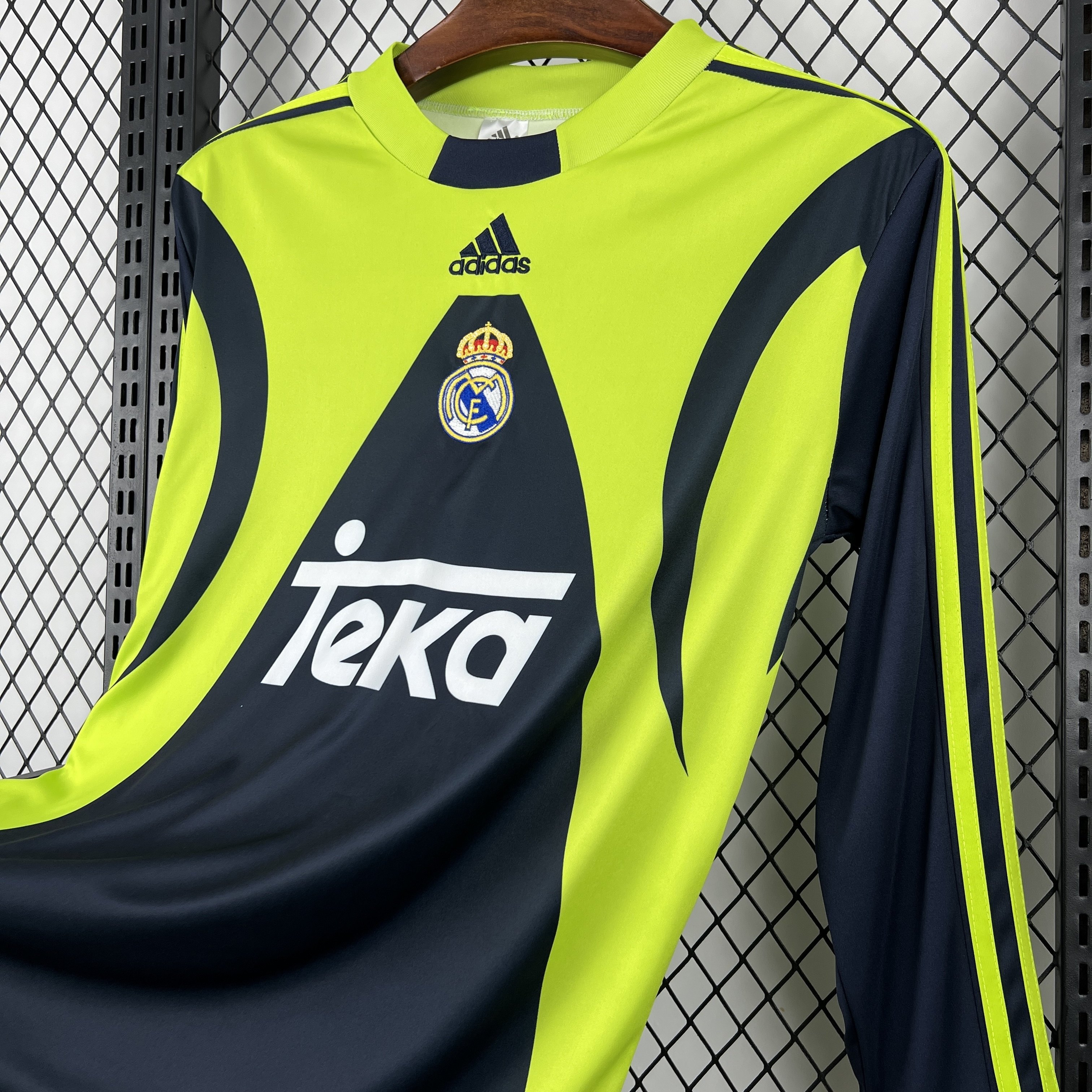 Retro Real Madrid 1999/00 GK Jersey Long Sleeves S-XXL