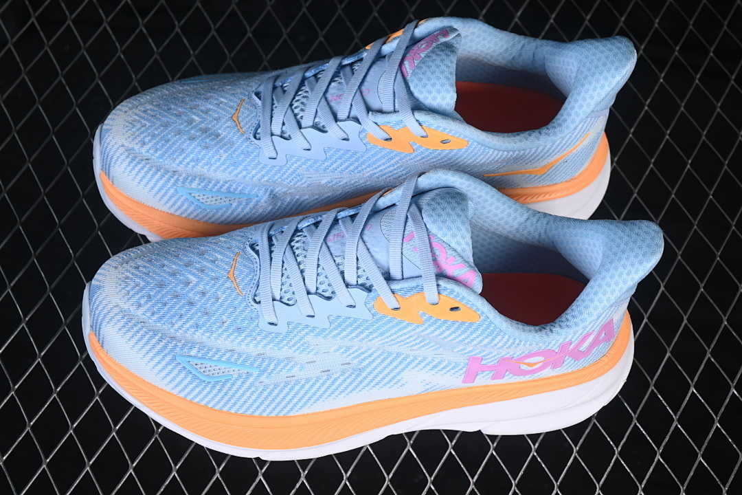HOKA One One Clifton 9 All-terrain Everyday Road Running Shoes