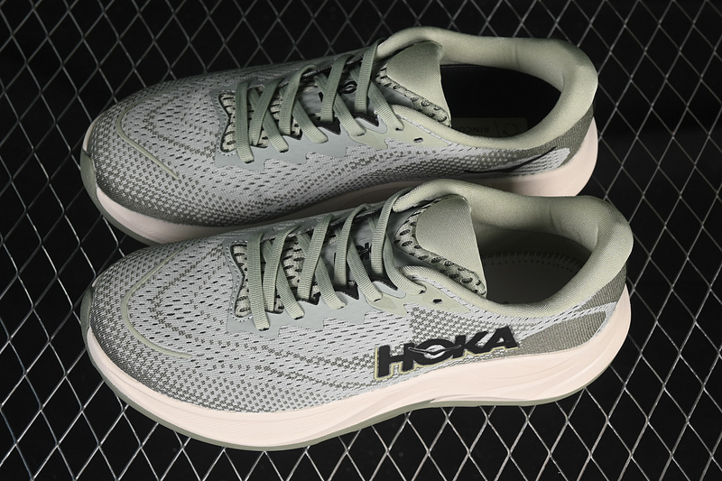 HOKA One One Rincon 4