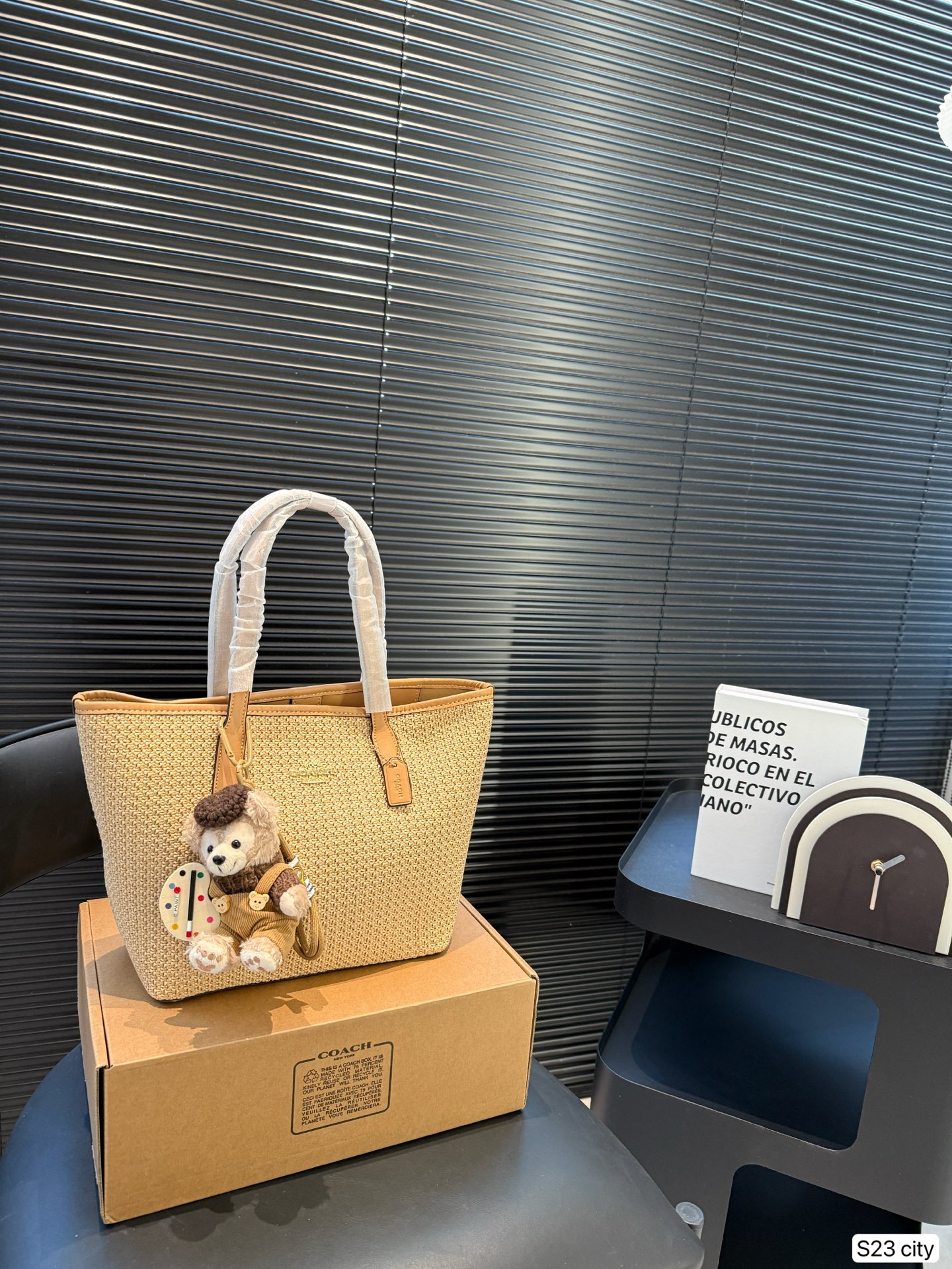 Coach Shopping Tote Bag - cnluxepick