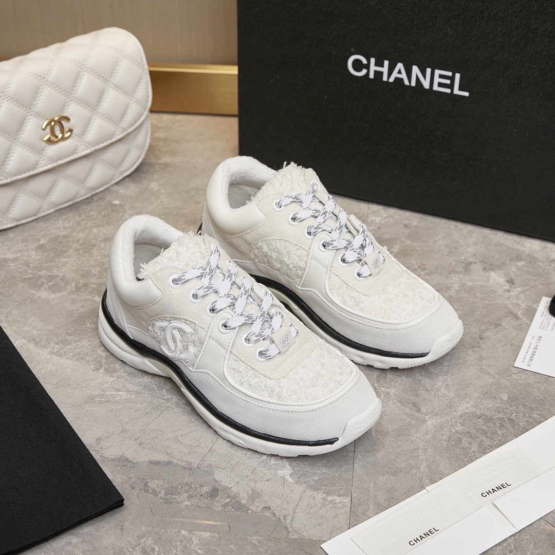 Chanel Velour Tweed Cc Sneakers White