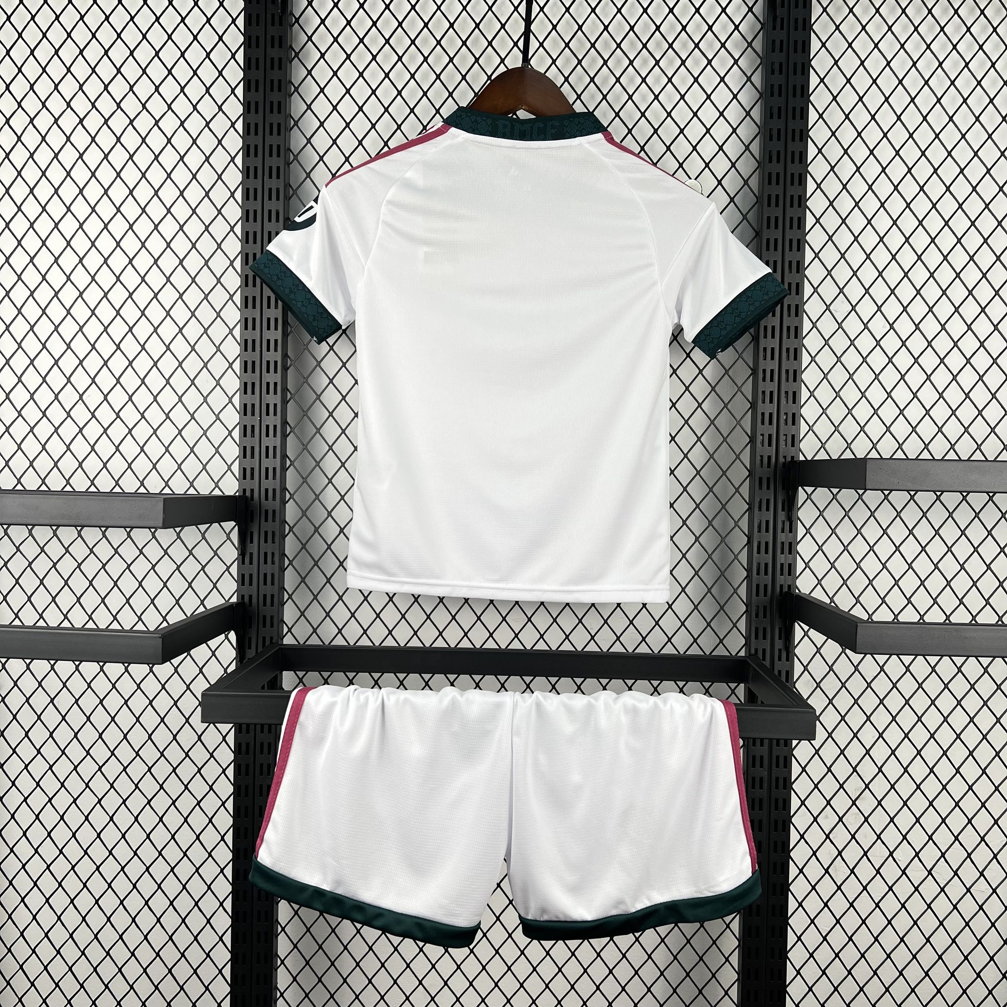 Kids Real Madrid 2026/27 Home Jersey 16-28