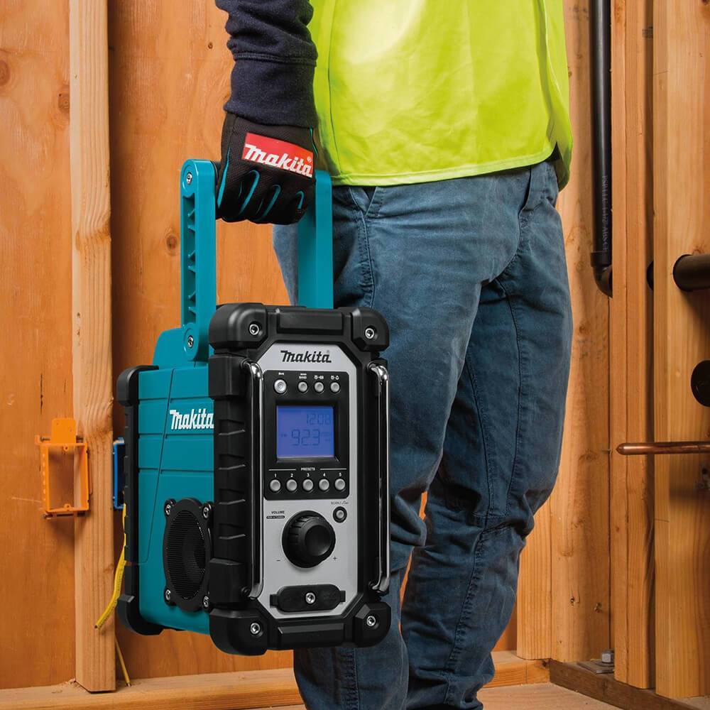 2026 Makita XRM05 18-Volt LXT Lithium-Ion Cordless Job Site Radio - Bare Tool