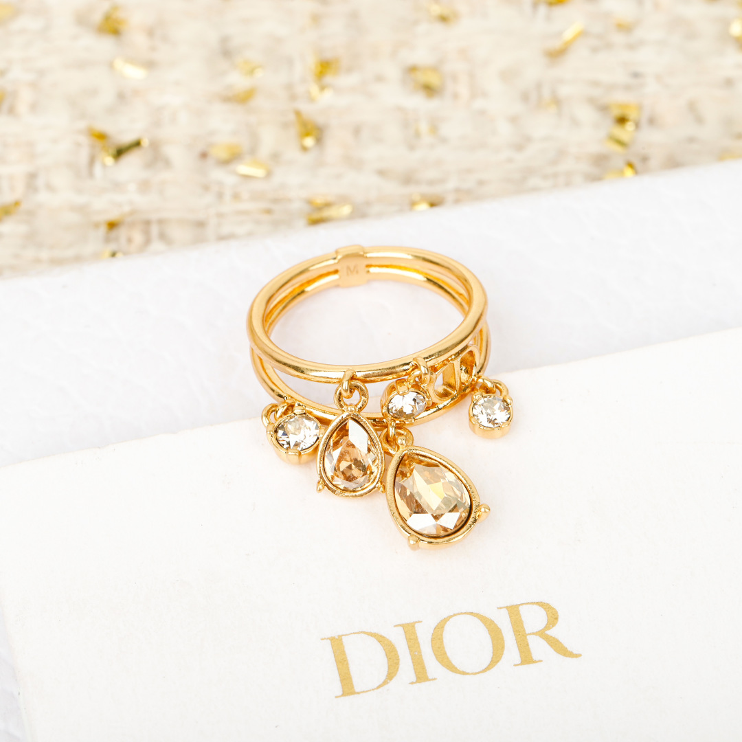 Dior Pearl Drop Ring - cnluxepick