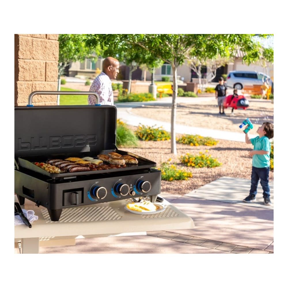 Pit Boss Griddle Propane Gas 3 Burner Ultimate Lift Off;